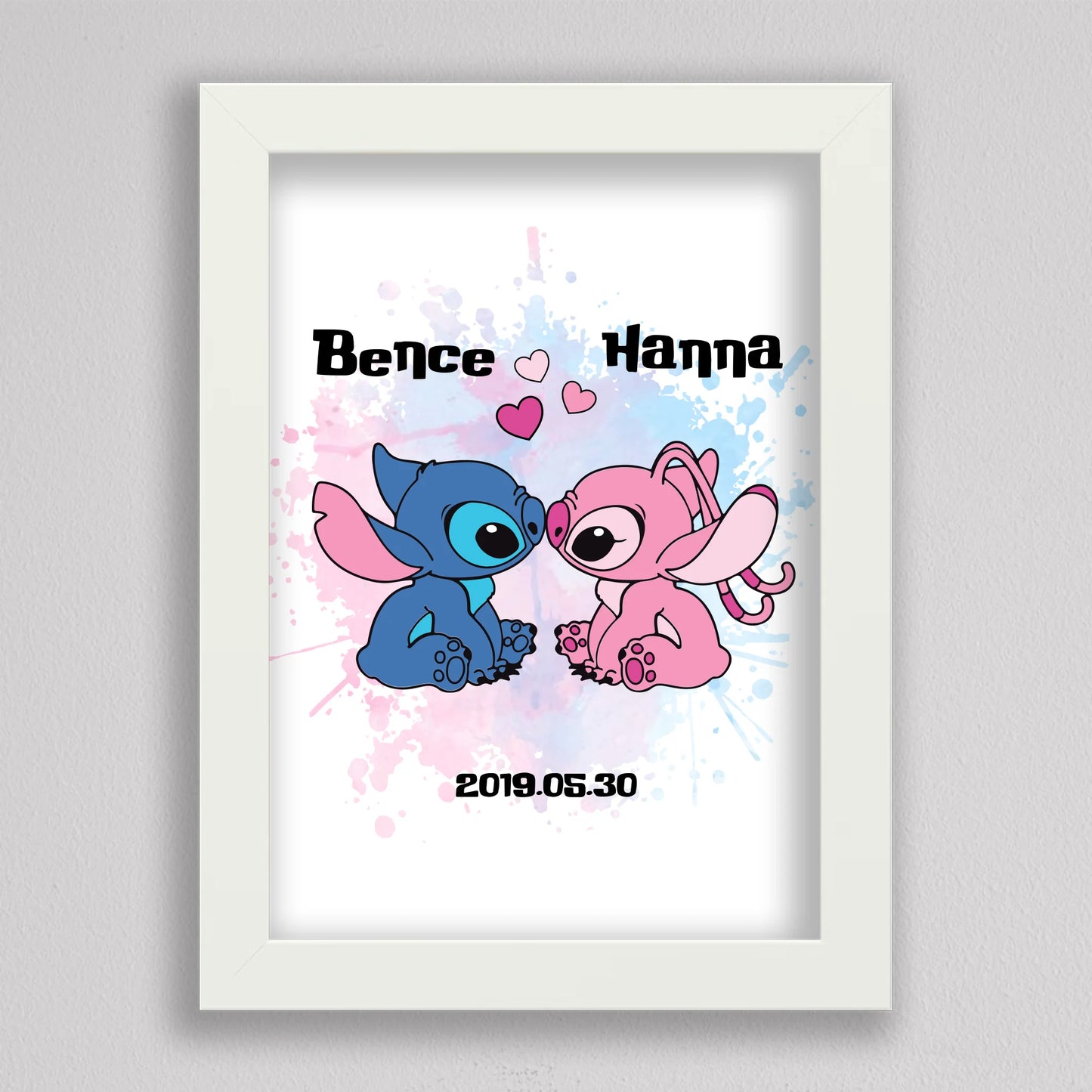 💖 Szerelmes Stitch és Angel – Személyre Szabható Páros Poszter