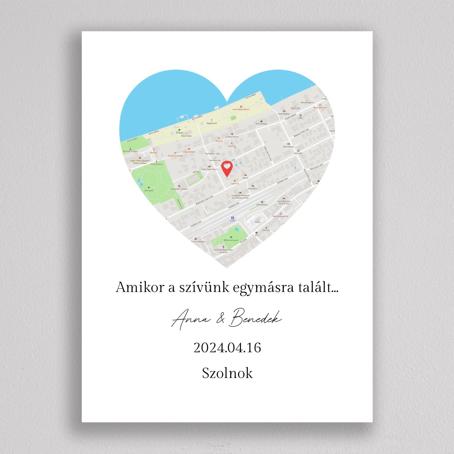 Egyedi szerelmes SZÍV alakú térkép - több stílusban